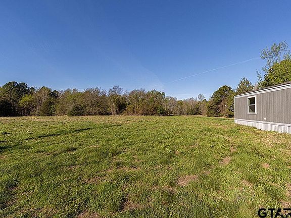 4th image of 884 County Road 2950