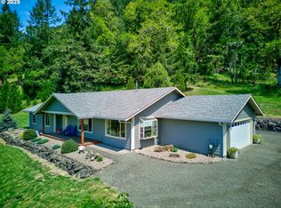 161 Whitney Ct, Umpqua, OR 97486