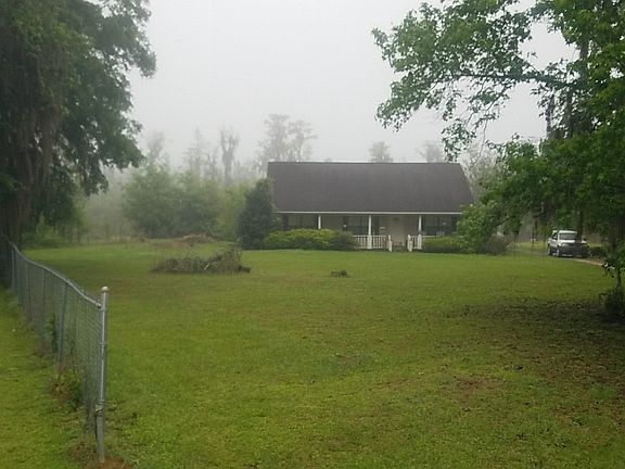 3rd image of 256 Mill Pond Cir