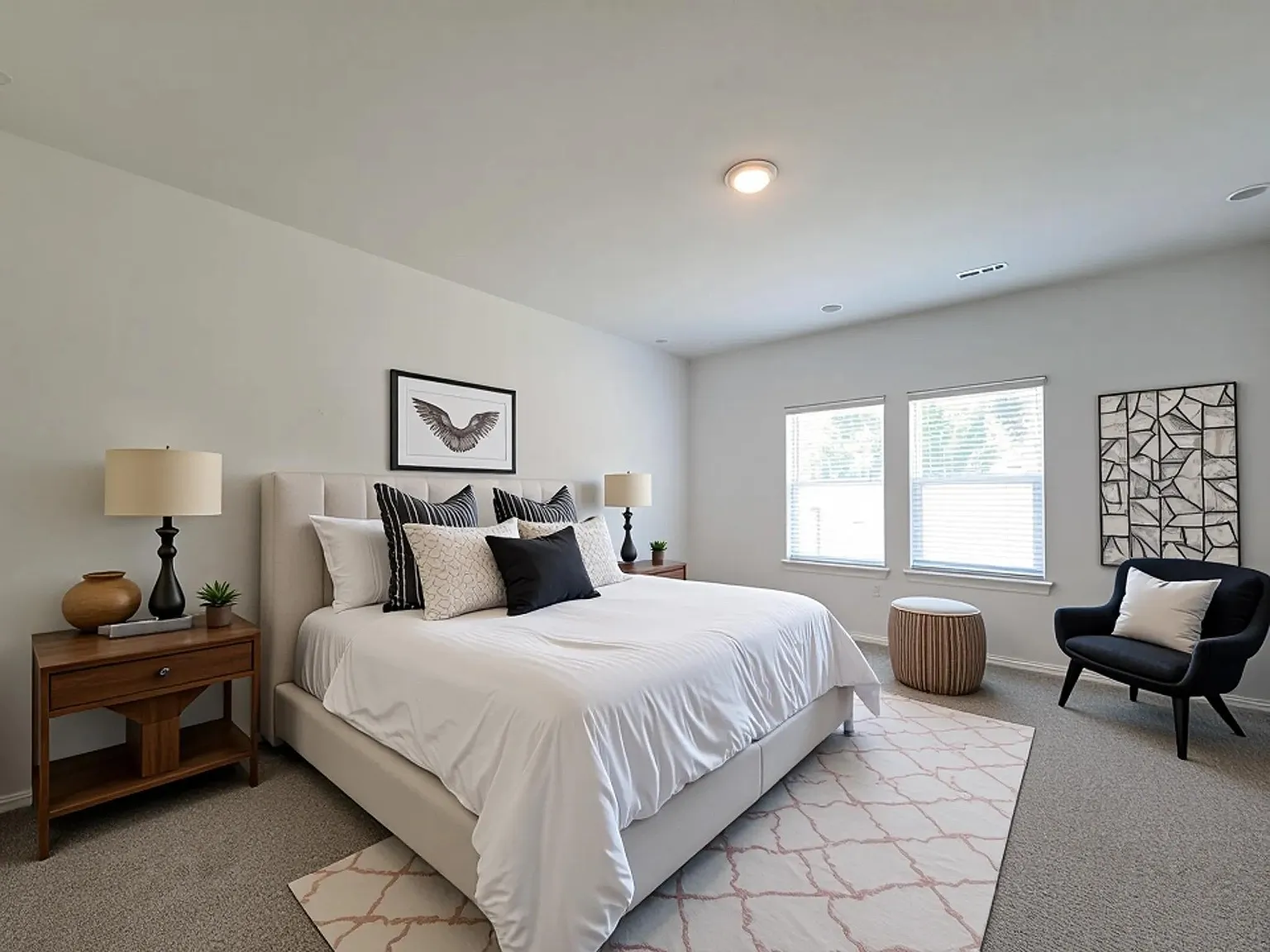 4 bed, 2.5 bath, 2206 sqft, $2,100 — Photo 4