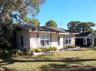 2125 Brueckner Dr, Sarasota, FL 34231