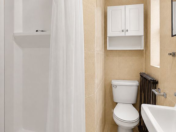5th image of 124 Mott St APT 22