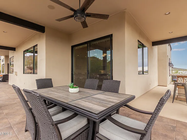 36138 N Summit Dr — Photo 59