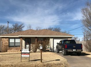 302 Margaret Ave, Dalhart, TX 79022