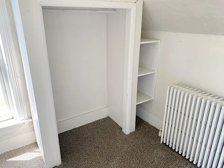 211 E 100 N #3 — Photo 9