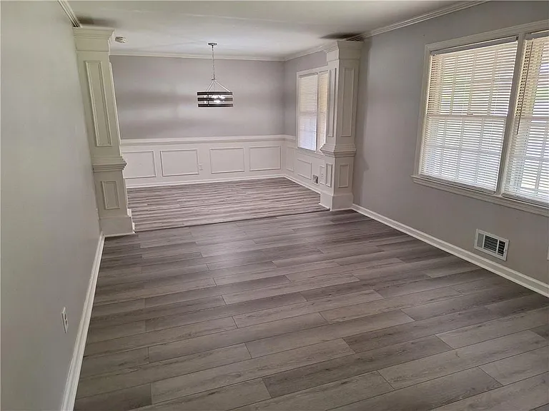 4609 Hopewell Rd — Photo 5