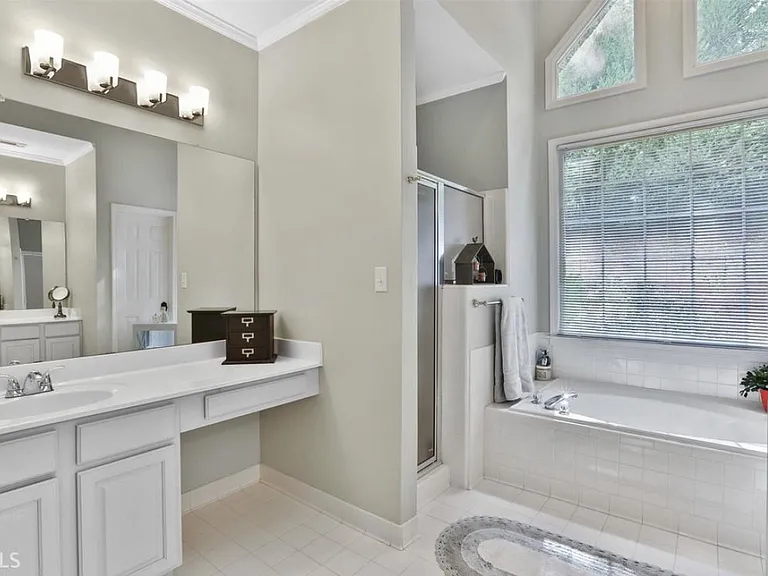 151 Terrane Rdg — Photo 19