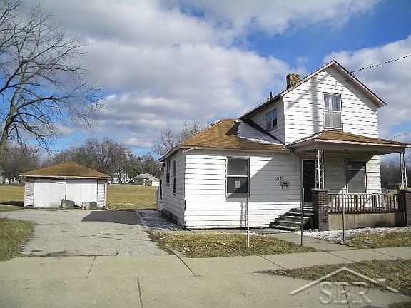 2nd image of 2122 S Washington Ave