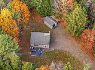 57 Kingsbury Rd, Holden, ME 04429