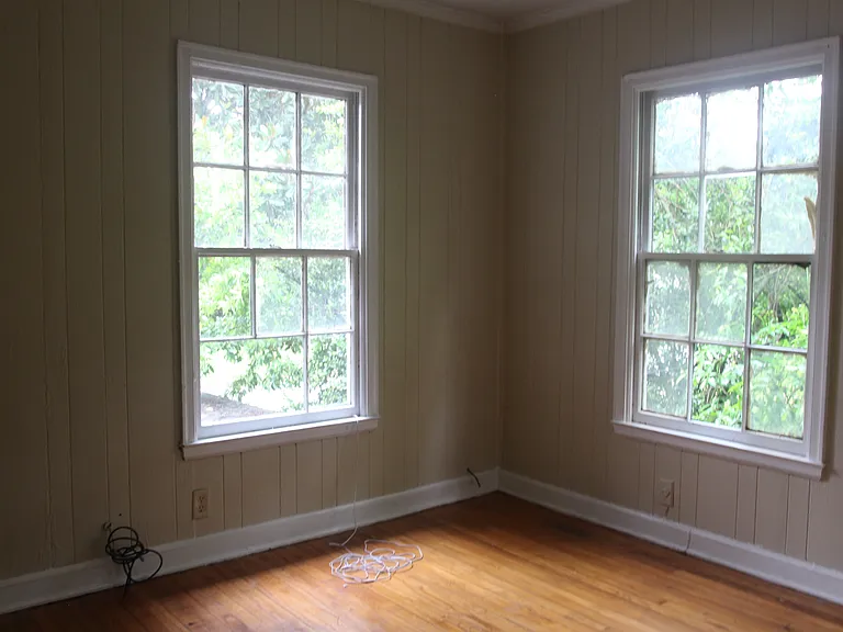 811 N Davis St — Photo 9