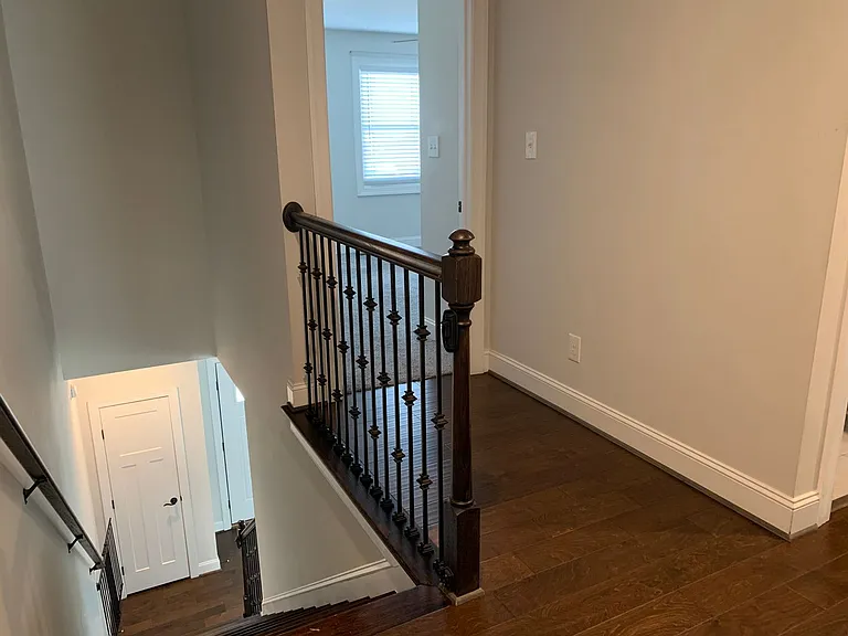 324 Meridian St — Photo 15