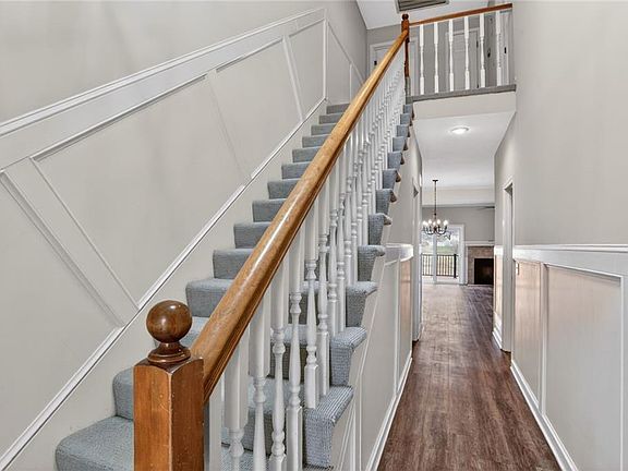 2nd image of 8247 NW Barrybrooke Ct