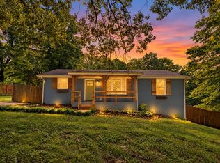 707 Darrow Dr, Pleasant View, TN 37146