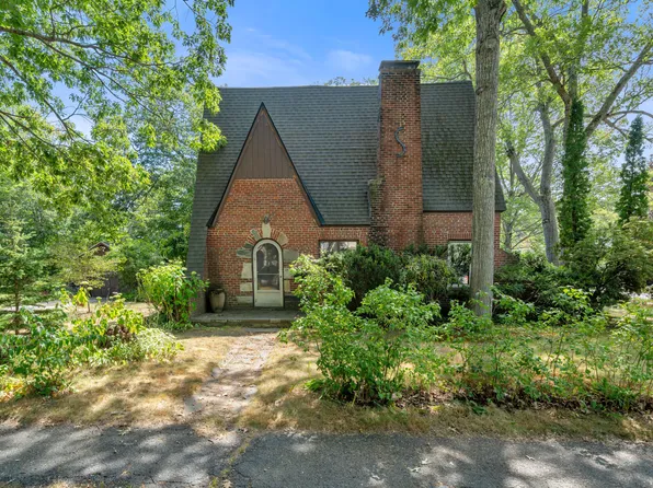 17 Belmont Street, Brunswick, ME 04011