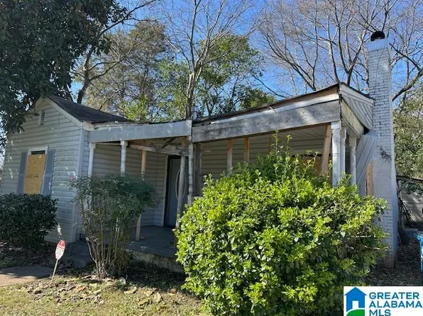 151 Brookwood Rd W, Birmingham, AL 35228