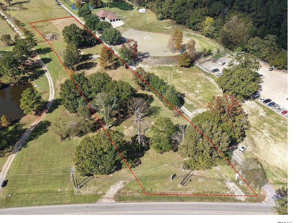 2nd image of 25291 Greenwell Springs Rd