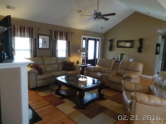 4th image of 5162 Orchard Park Dr