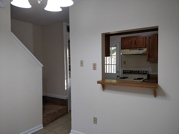5th image of 502 Chemin Metairie Rd APT B