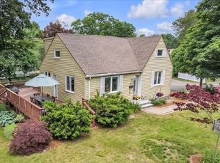 165 West St, Randolph, MA 02368