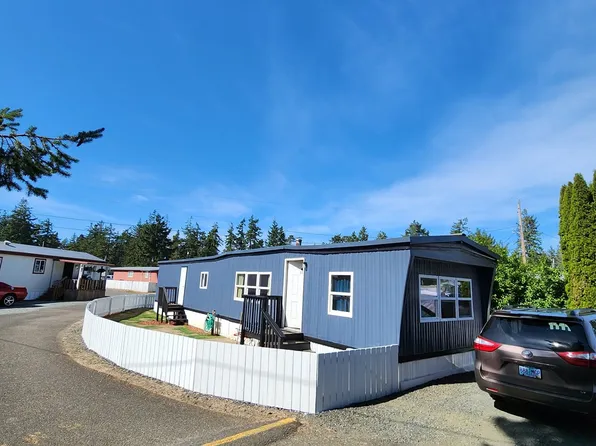 67624 Spinreel Rd Space 32, North Bend, OR 97459