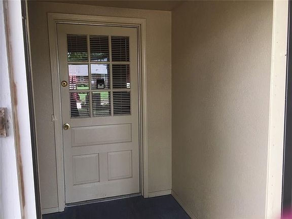 3rd image of 308 S Bouziden Dr