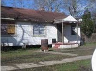 222 Barbour Dr, Prichard, AL 36610