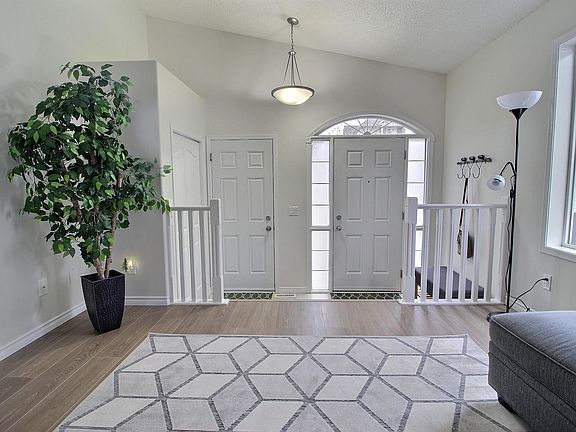 5th image of 287 Spruce Ridge Rd