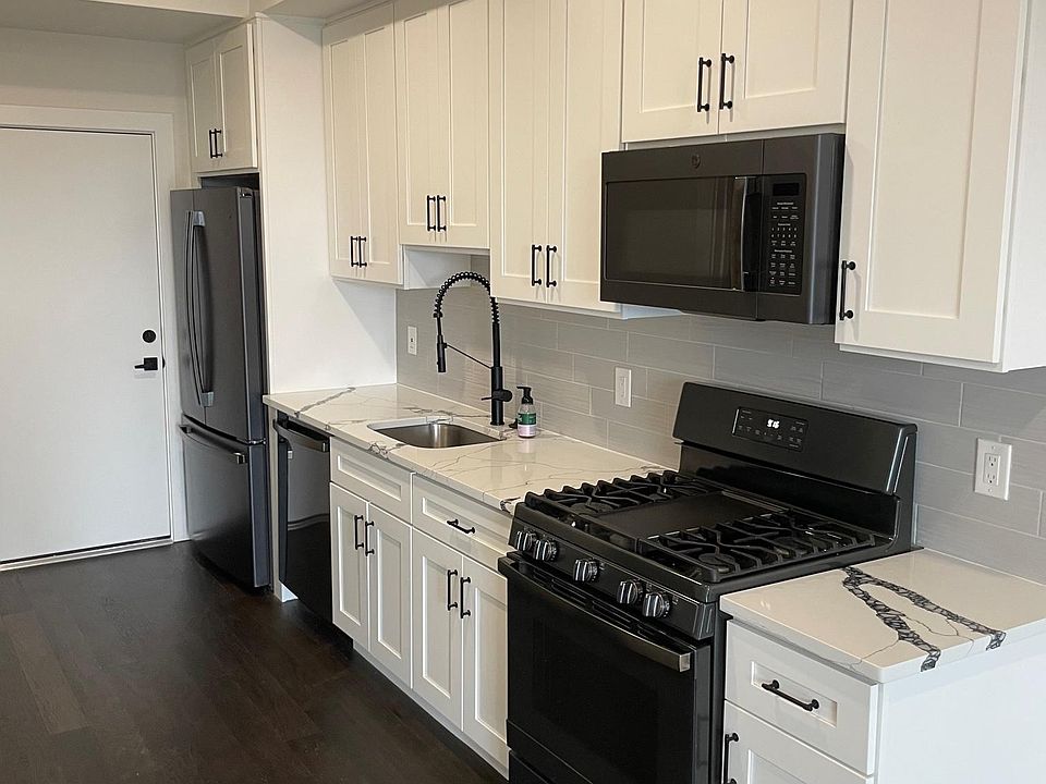 1st image of 1868 Frankford Ave #503A