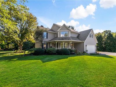 51 Coral Ln, Tiverton, RI, 02878