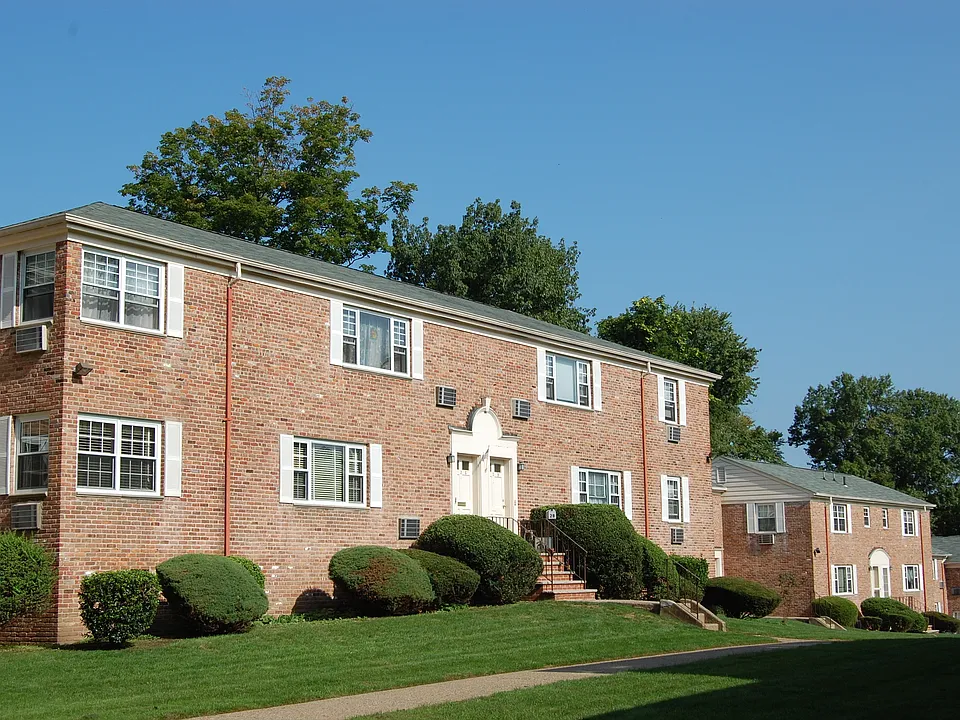 Wedgewood Manor