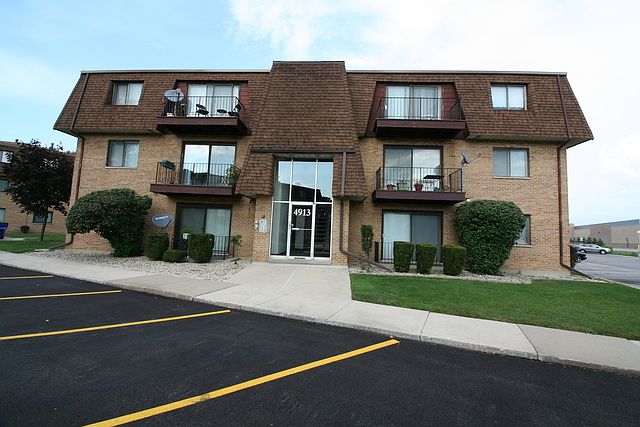 1st image of 4913 W 109th St APT 103