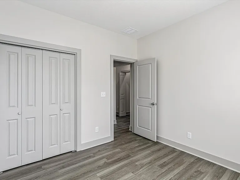 2945 S Bunker Hill Dr #100 — Photo 18