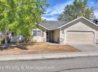 996 Haystack Dr, Carson City, NV 89705