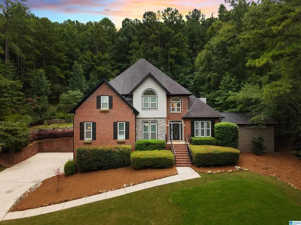 129 Windsor Ln, Pelham, AL 35124