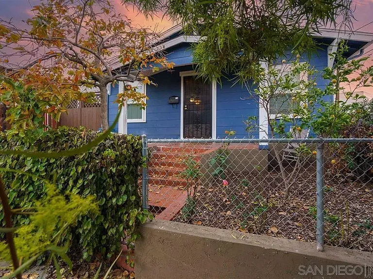 2331 Lincoln Ave — Photo 9