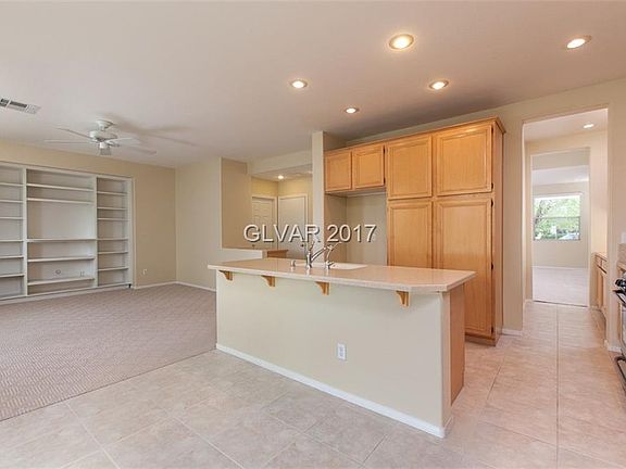 3rd image of 645 Elliot Peak Ave #0