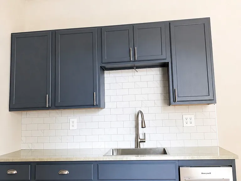 69 S Pleasant St #203 — Photo 3