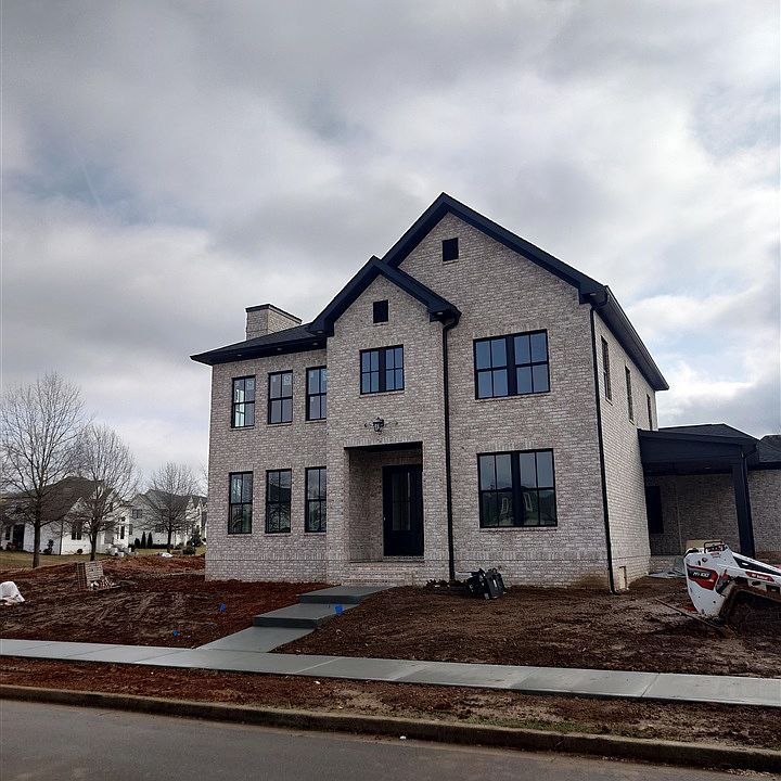 1st image of 484 Park East Ln