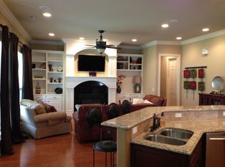 2303 S Matterhorn Blvd, Rogers, AR 72758