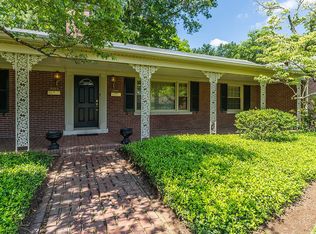 1910 Fontaine Rd, Lexington, KY 40502