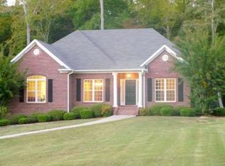 95 Wellington Manor Dr, Sharpsburg, GA