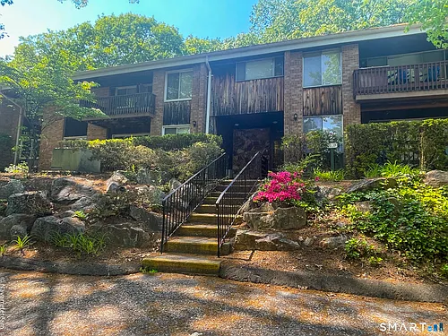 200 Woodmont Ave Photo 1