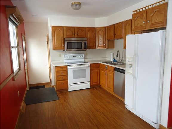 5th image of 4117 Maxwell Ave