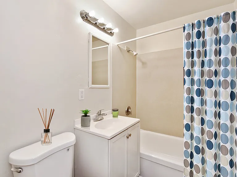 Fremont Park Apartments — Photo 5