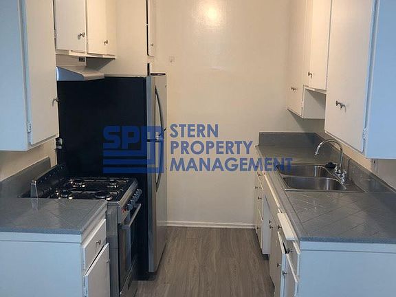 5th image of 3685 Mentone Ave APT 7