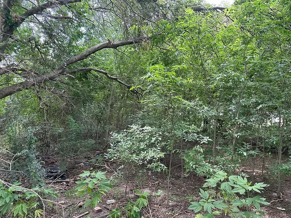 906 Potomac Ave, Marlin, TX 76661