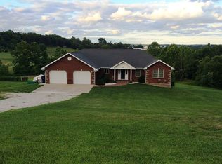 8822 Mary Ln, Jefferson City, MO 65101