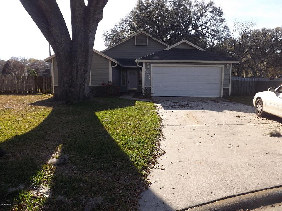 1st image of 7572 Allspice Cir S