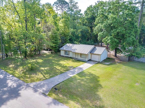 3rd image of 2236 Hickory Ct