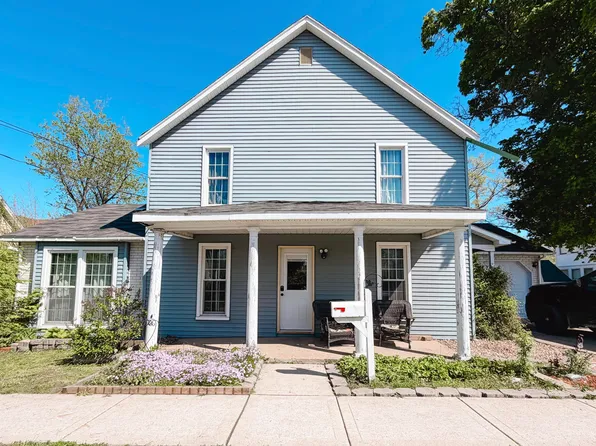 218 W Lincoln St, Rensselaer, IN 47978